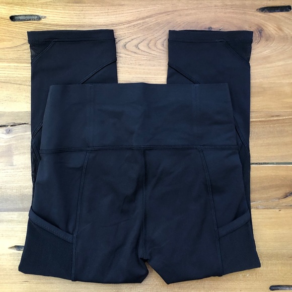 Lululemon Fast As Light Crop Black Full-On® Luxtreme 4 - Picture 7 of 13